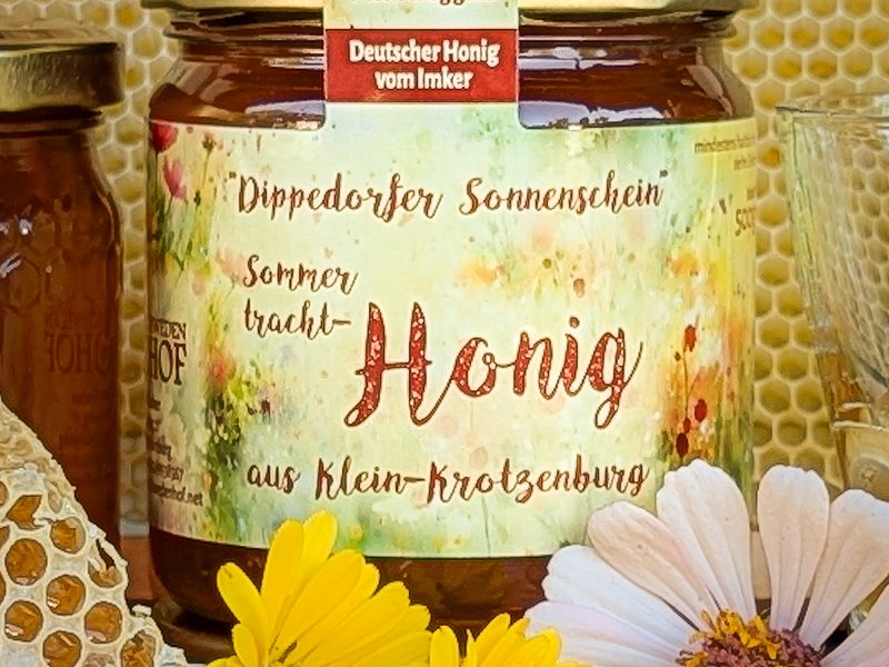 Neue Etiketten und Gl&auml;ser